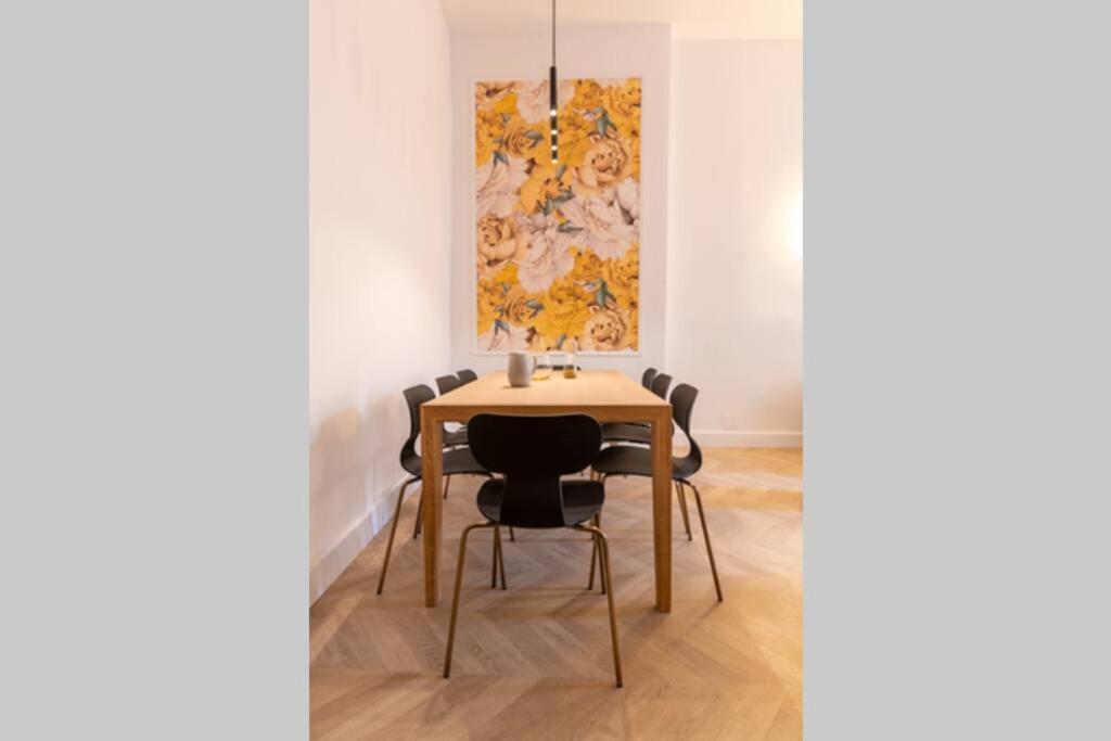 Romantic Flat In The Heart Of The City 아비뇽 외부 사진